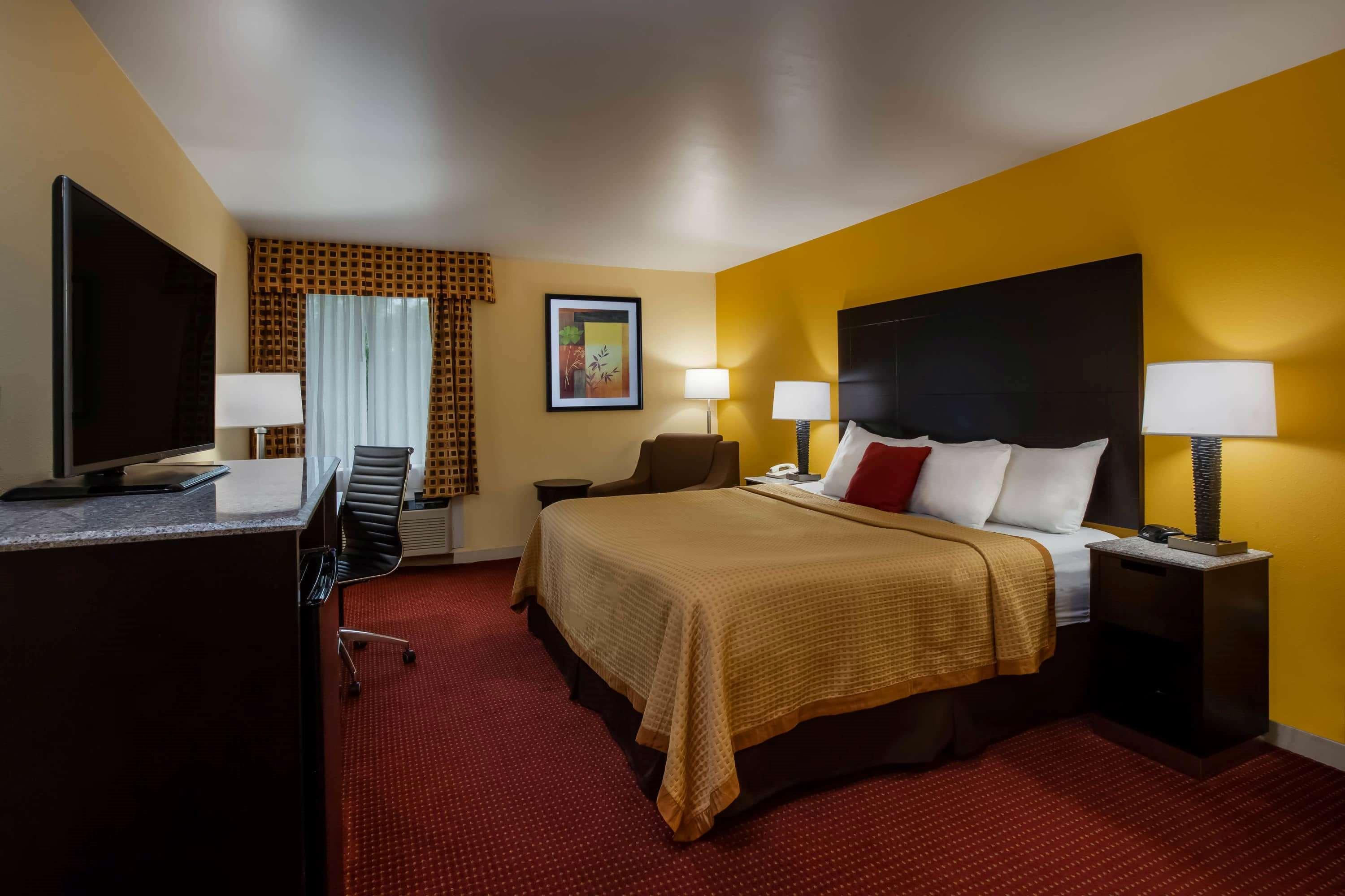 Days Inn By Wyndham Donegal מראה חיצוני תמונה